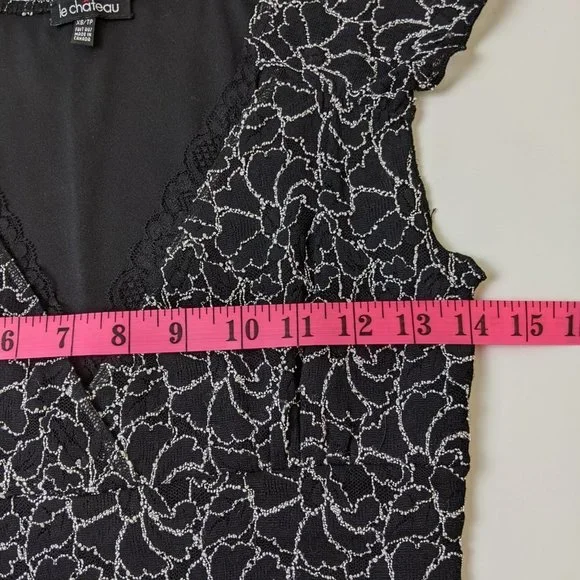 Le Château White Corded Lace Sleeveless Top V-Neck Blouse Size XS - Picture 15 of 15